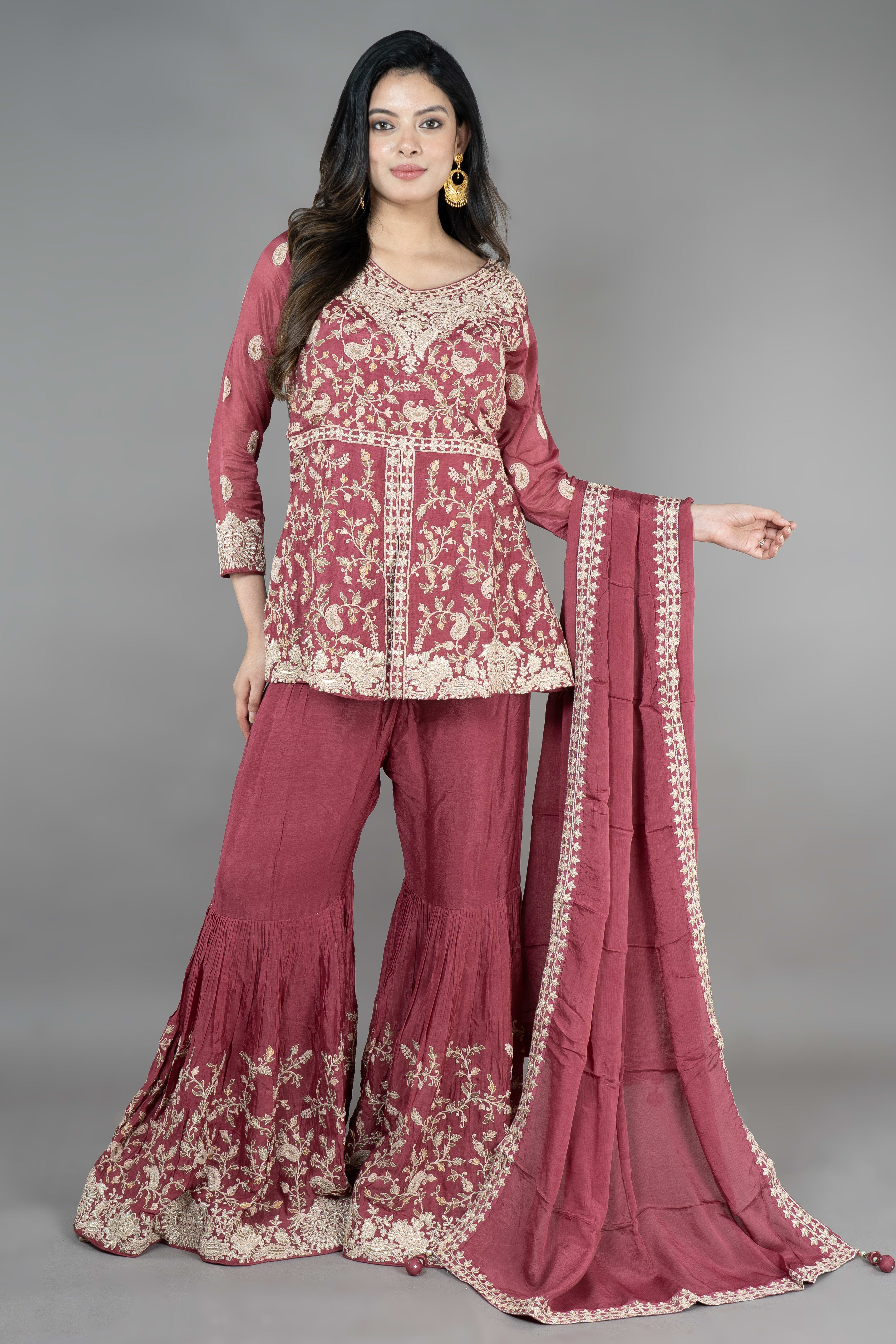 R.gold Short Paplom middle cut with Gharara